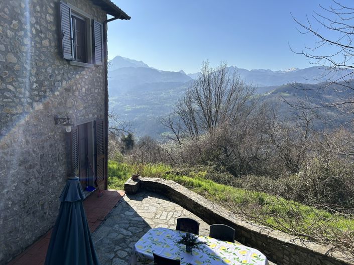 Image No.3-2 Bed Property for sale