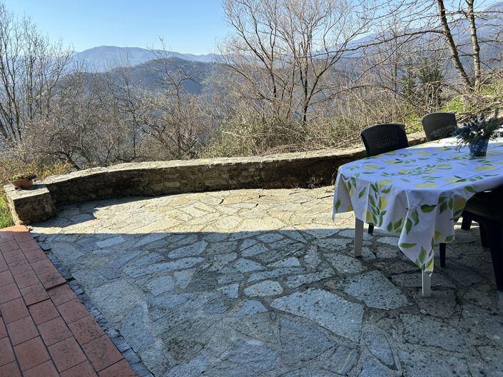 Image No.9-2 Bed Property for sale