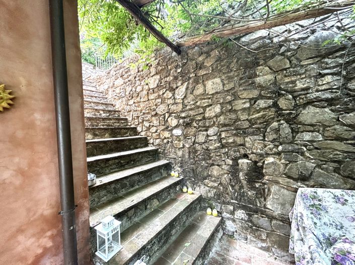 Image No.19-4 Bed Property for sale