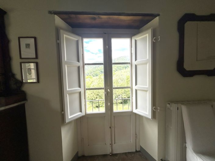 Image No.27-4 Bed Property for sale