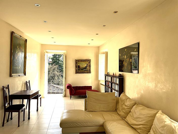 Image No.11-4 Bed Property for sale