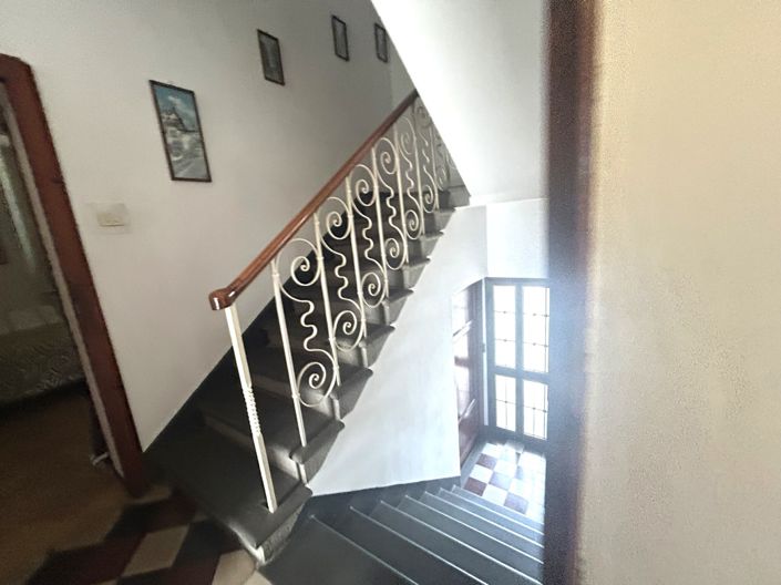 Image No.26-4 Bed Property for sale