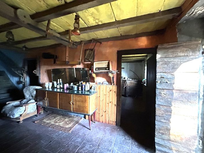 Image No.5-4 Bed Property for sale