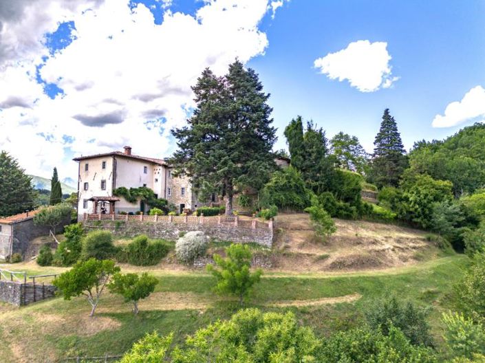 Image No.3-6 Bed Property for sale