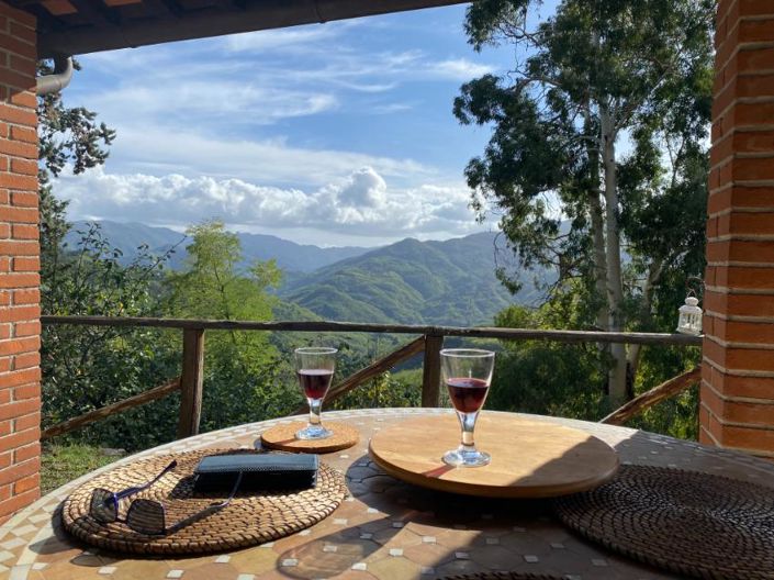 Image No.11-3 Bed Property for sale