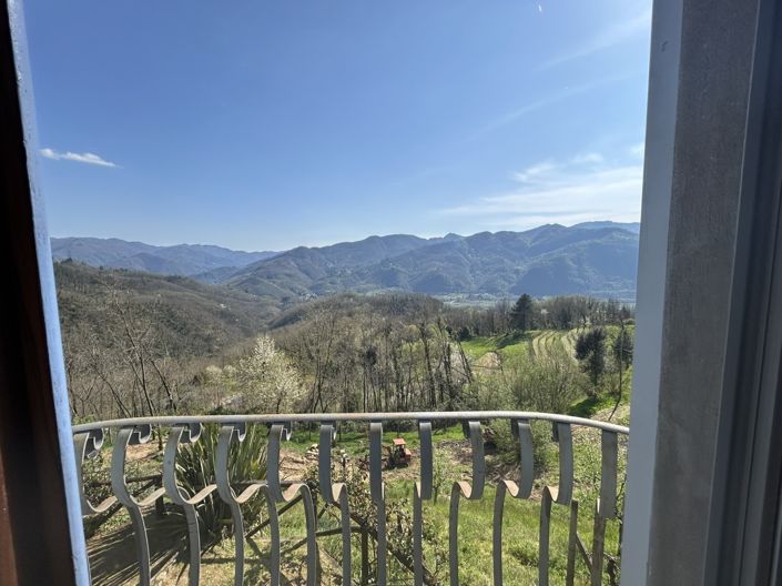 Image No.21-3 Bed Property for sale