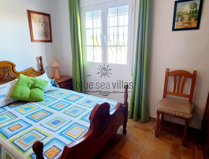 Image No.7-5 Bed Townhouse for sale