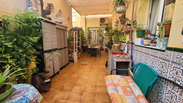 Image No.13-3 Bed Townhouse for sale