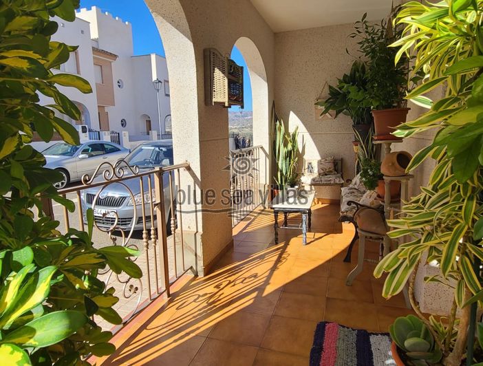 Image No.29-3 Bed Townhouse for sale