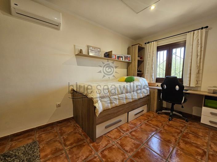 Image No.32-3 Bed Villa for sale