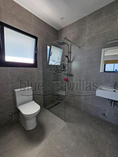 Image No.7-4 Bed Villa / Detached for sale