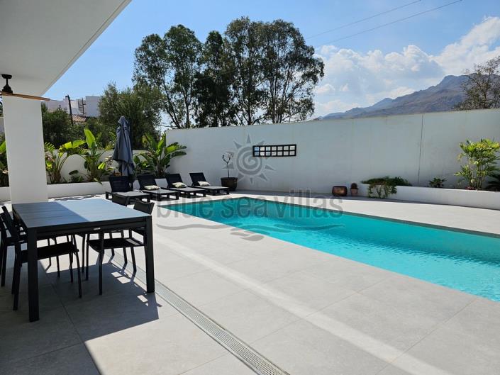 Image No.3-4 Bed Villa / Detached for sale