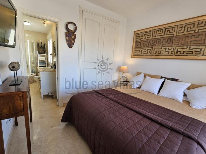 Image No.12-3 Bed Villa for sale