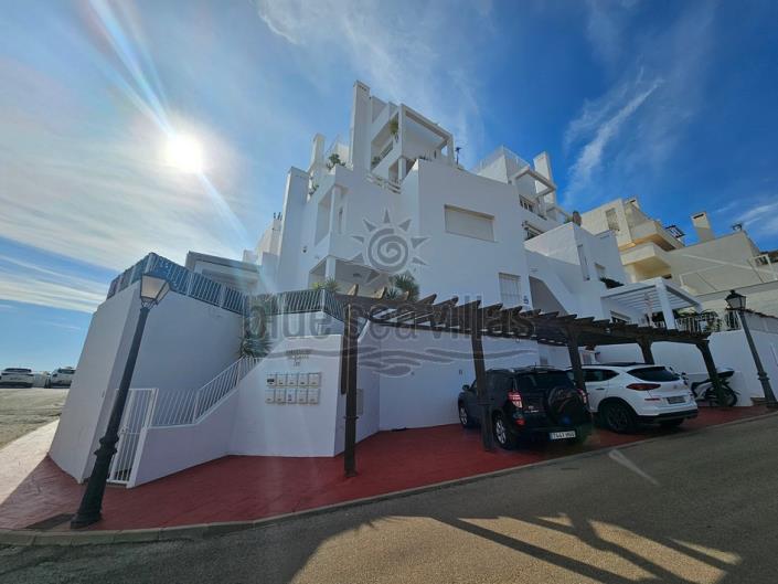 Image No.60-3 Bed Villa for sale