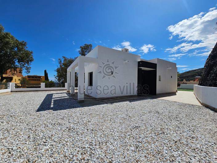 Image No.9-2 Bed House/Villa for sale