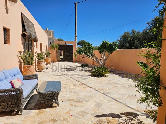 Image No.6-5 Bed House/Villa for sale