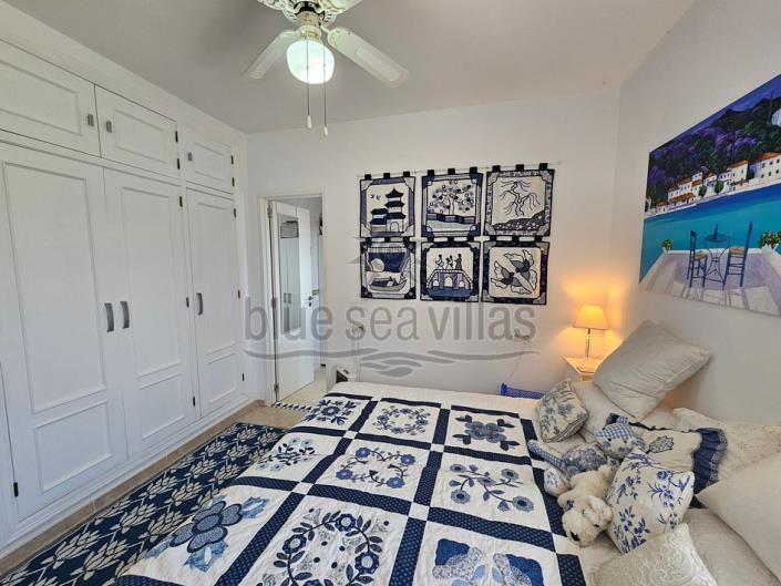 Image No.20-4 Bed House/Villa for sale