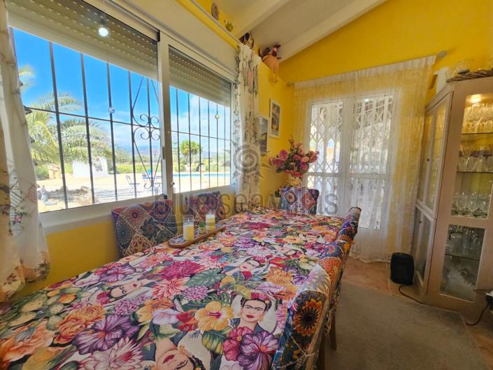 Image No.25-4 Bed House/Villa for sale