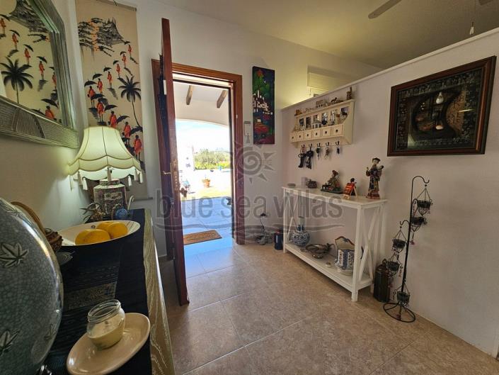 Image No.26-4 Bed House/Villa for sale