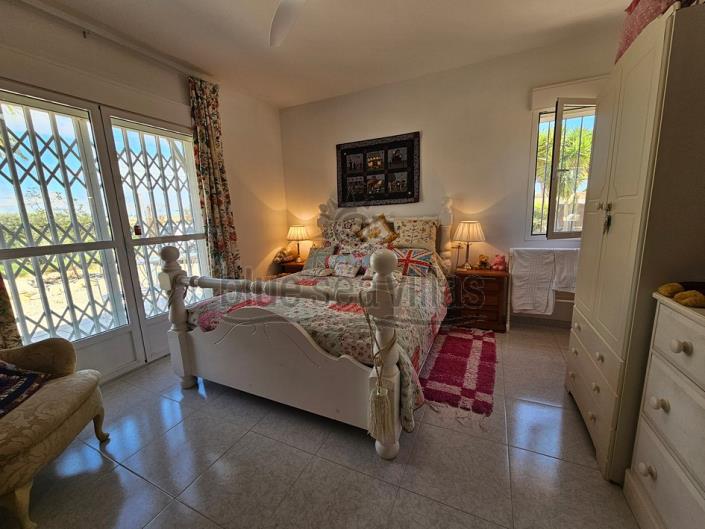 Image No.55-4 Bed House/Villa for sale