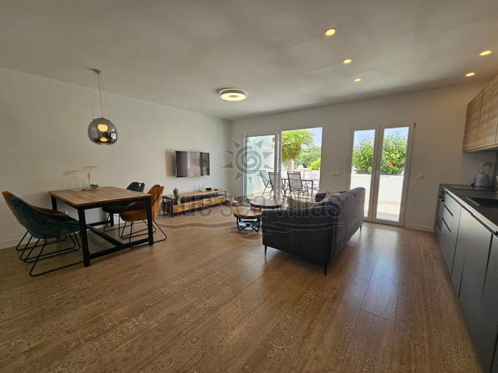 Image No.7-3 Bed House for sale