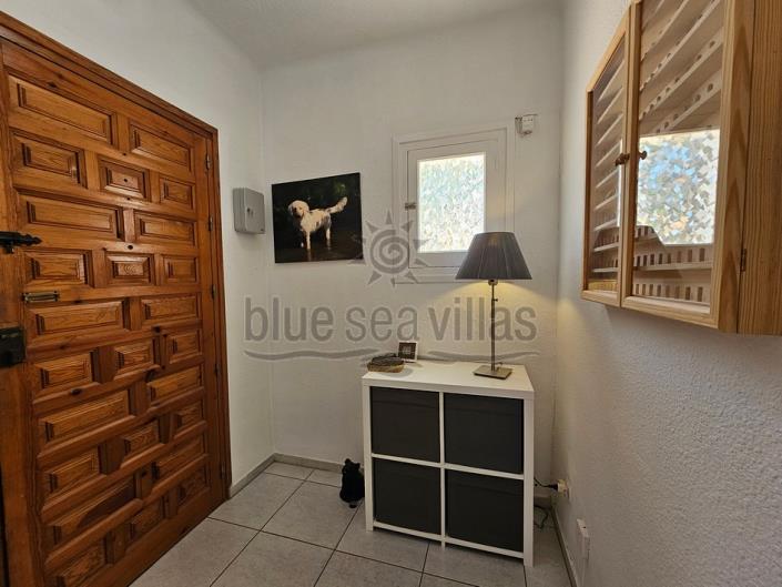 Image No.47-3 Bed Villa / Detached for sale