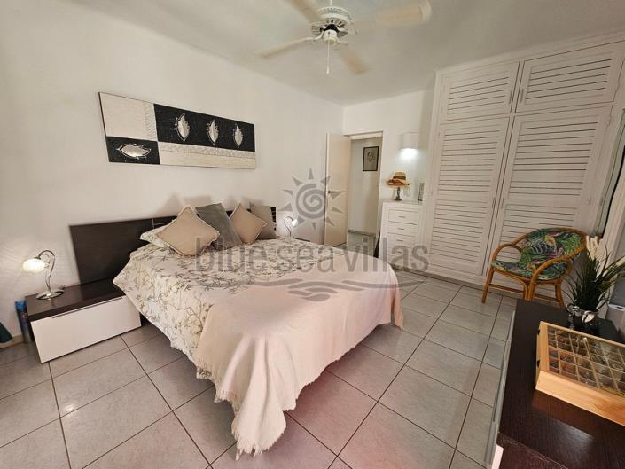 Image No.32-3 Bed Villa / Detached for sale