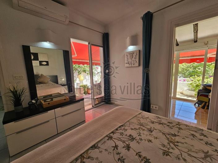 Image No.33-3 Bed Villa / Detached for sale