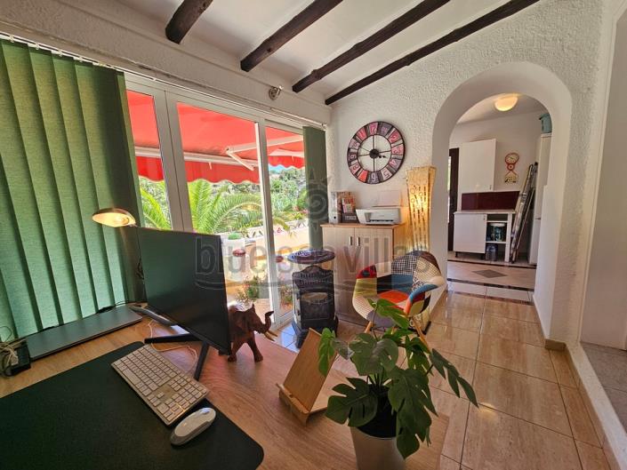 Image No.49-3 Bed Villa / Detached for sale