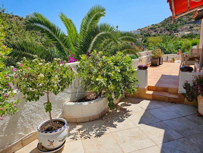 Image No.55-3 Bed Villa / Detached for sale