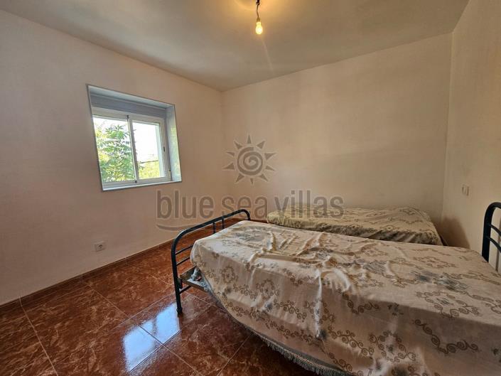 Image No.18-7 Bed Farmhouse for sale