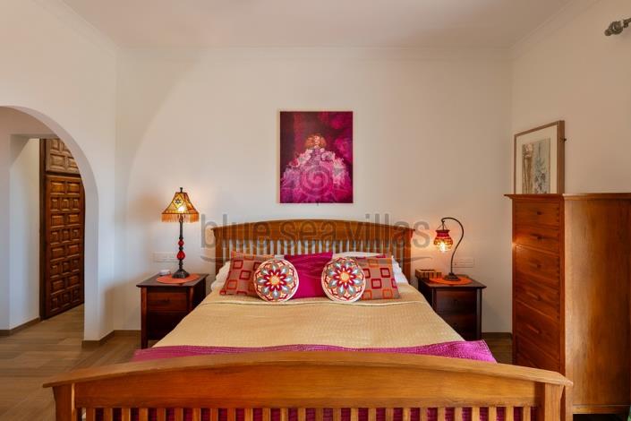 Image No.32-5 Bed House/Villa for sale