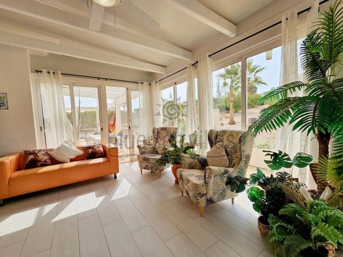 Image No.13-9 Bed Villa / Detached for sale