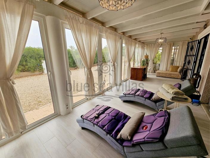 Image No.21-9 Bed Villa / Detached for sale