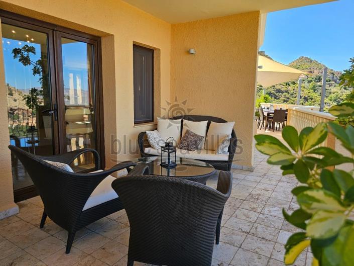 Image No.15-4 Bed Villa / Detached for sale