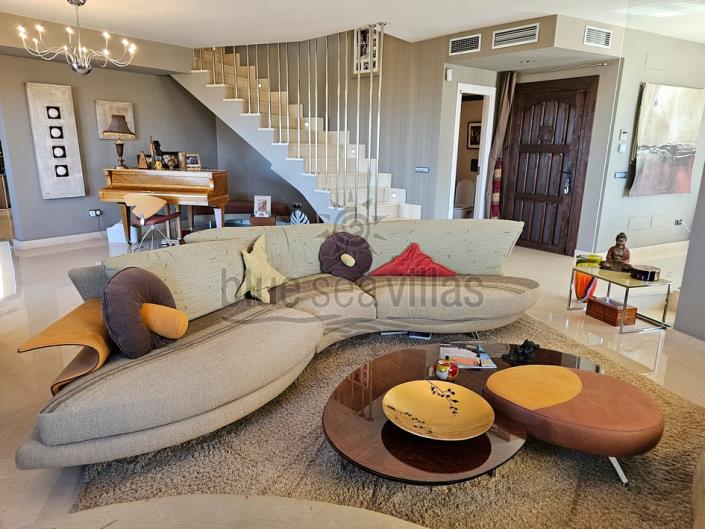 Image No.21-4 Bed Villa / Detached for sale