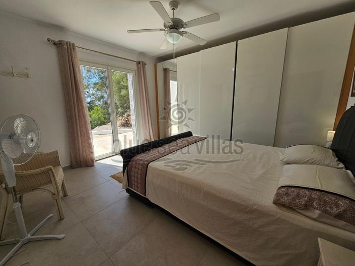 Image No.20-4 Bed Villa / Detached for sale