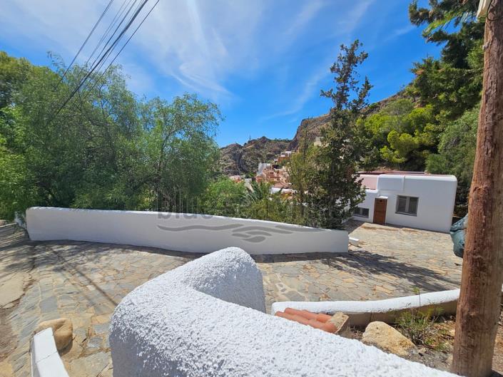 Image No.40-4 Bed Villa / Detached for sale