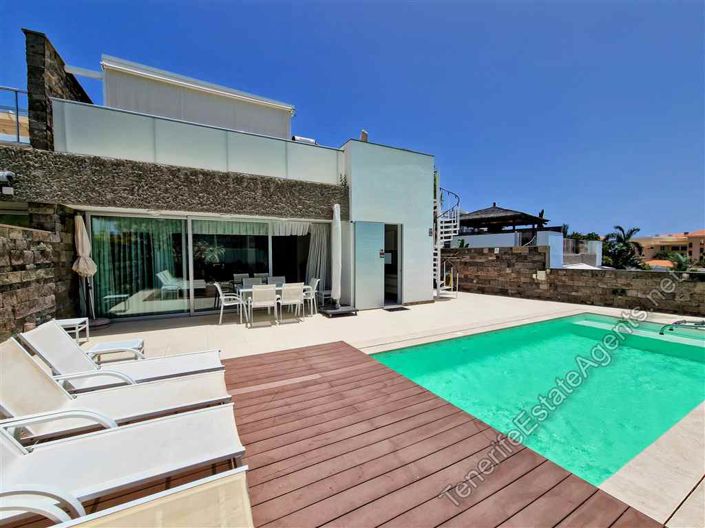 Image No.1-Villa for sale