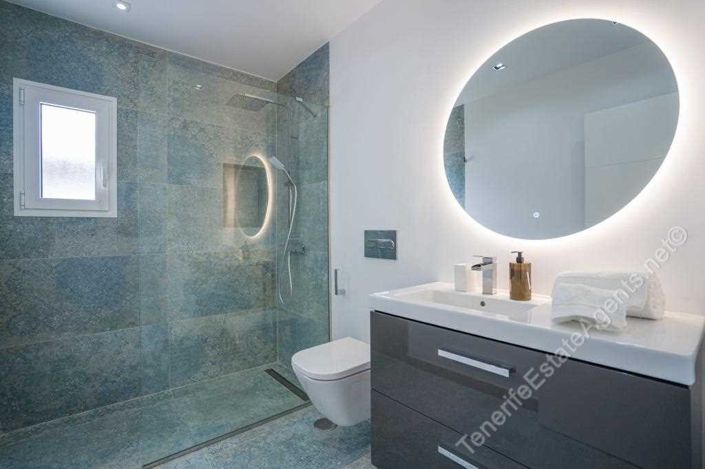 Image No.17-5 Bed Villa for sale