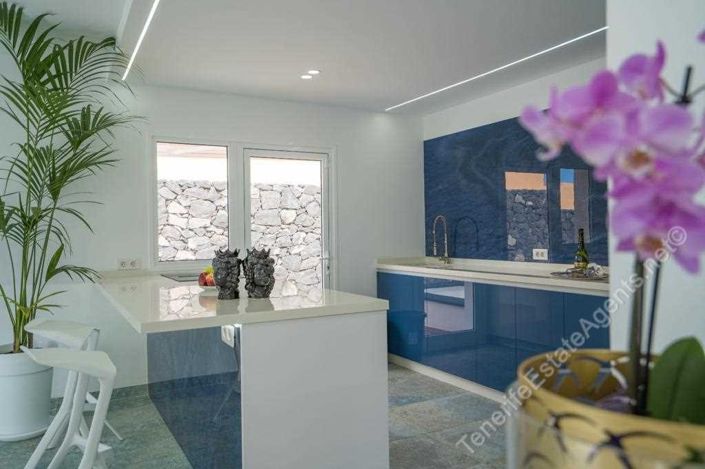 Image No.18-5 Bed Villa for sale