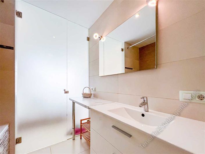 Image No.30-2 Bed Apartment for sale