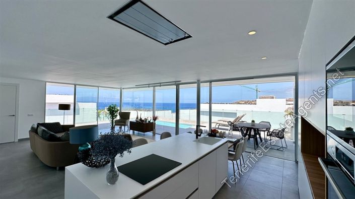 Image No.5-3 Bed Villa for sale