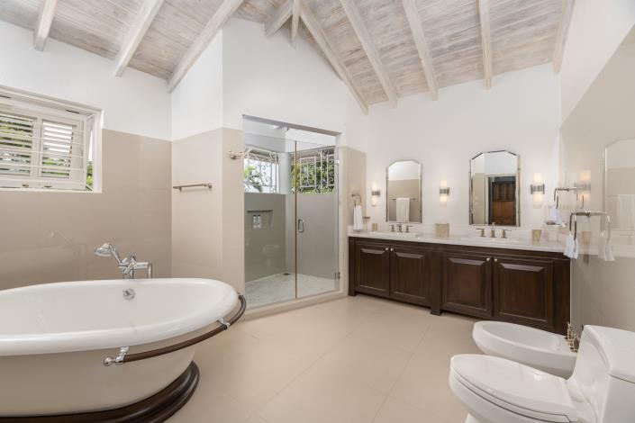 Image No.13-5 Bed Villa for sale