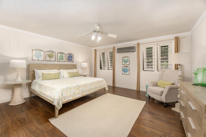 Image No.15-5 Bed Villa for sale