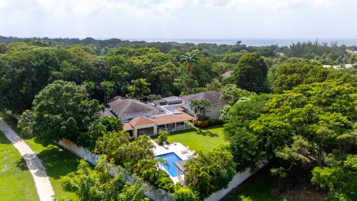 Image No.27-5 Bed Villa for sale