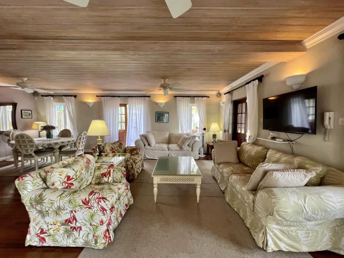 Image No.7-4 Bed Villa for sale