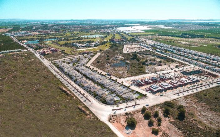 Image No.14-3 Bed Villa / Detached for sale