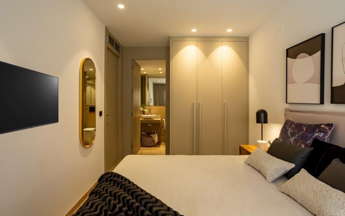 Image No.11-2 Bed Apartment for sale