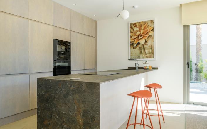 Image No.8-3 Bed Villa / Detached for sale